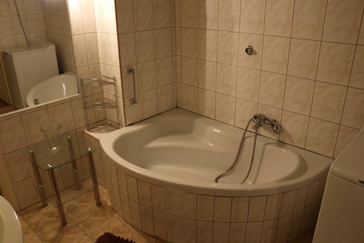 Rockstar Suite In Ruin Quarter Budapest Eksteriør billede